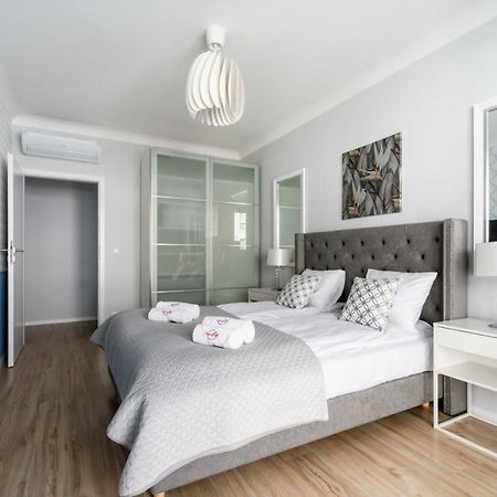 West Side Apartment Варшава Экстерьер фото