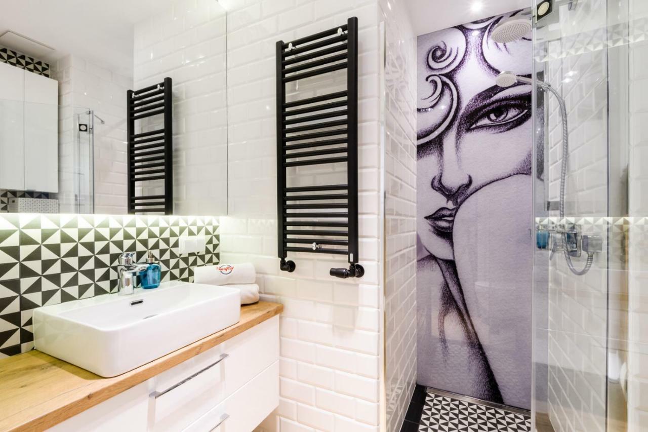 West Side Apartment Варшава Экстерьер фото