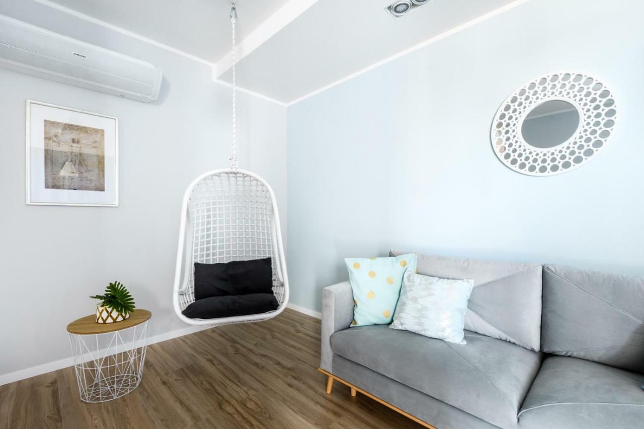 West Side Apartment Варшава Экстерьер фото